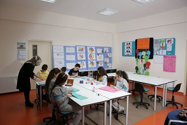 BURSLULUK SINAVI BAŞVURULARI BAŞLADI