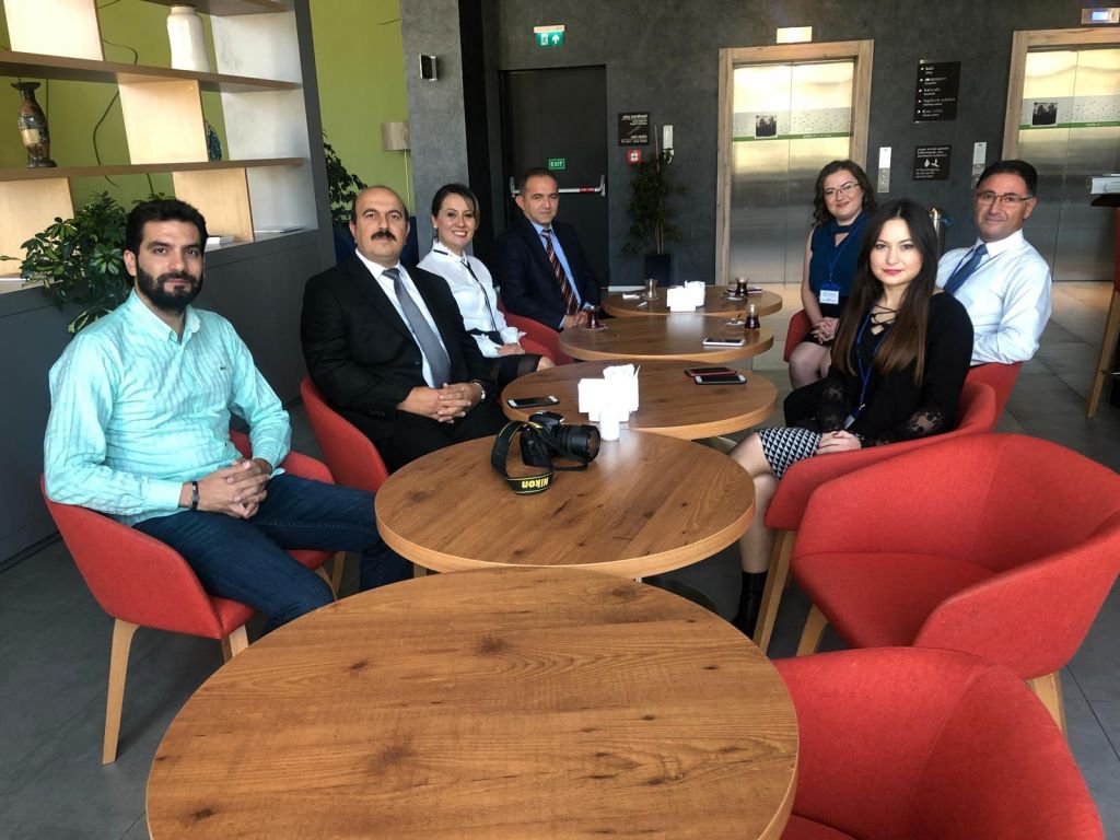 ÇAMKENT LİSESİ AİLESİ KAHVALTIDA BİR ARAYA GELDİ