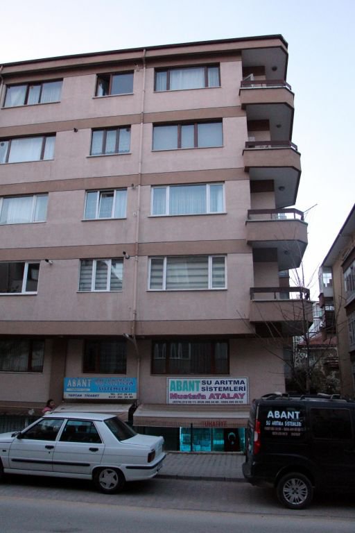 ÇOCUĞUN HAYATINI TENTE KURTARDI