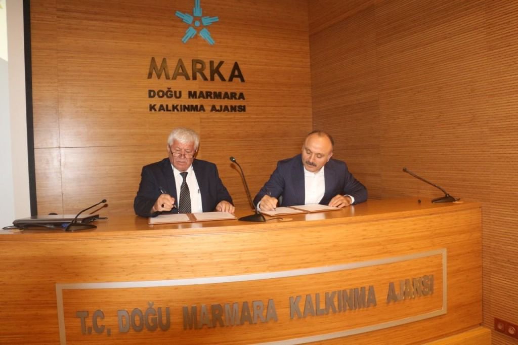 DEV YATIRIMIN İMZALARI ATILDI