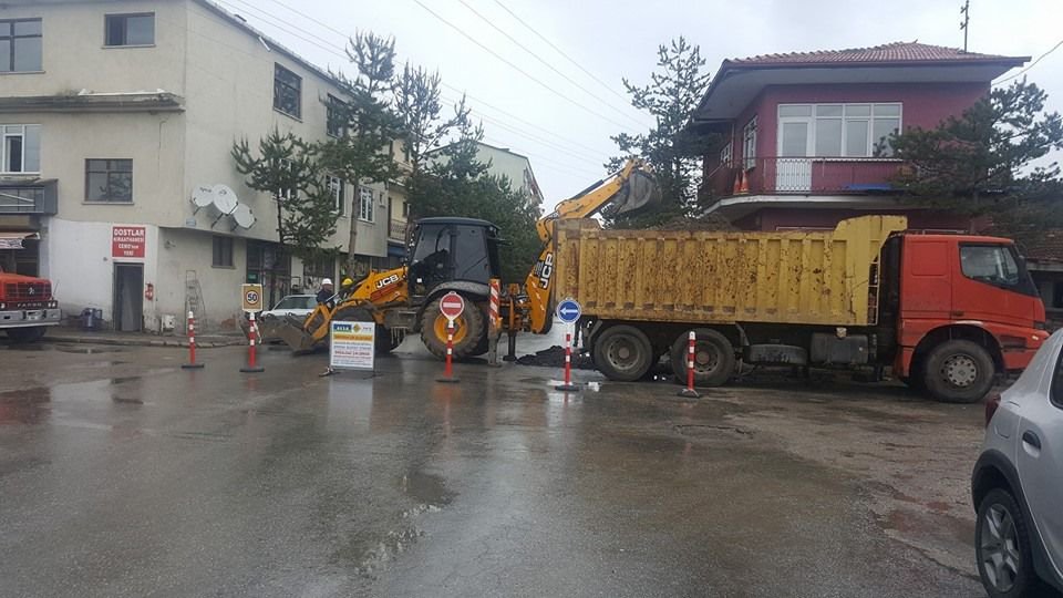 DOĞALGAZ ÇALIŞMALARI DEVAM EDİYOR