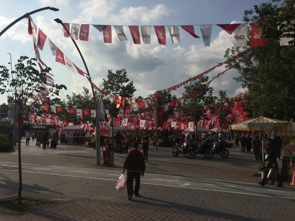 EMNİYET ÇADIRI KURULDU