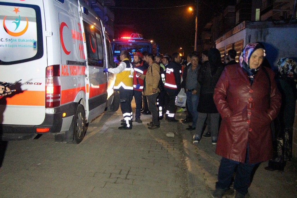 ENGELLİ KARDEŞLERİN EVİNDE YANGIN ÇIKTI