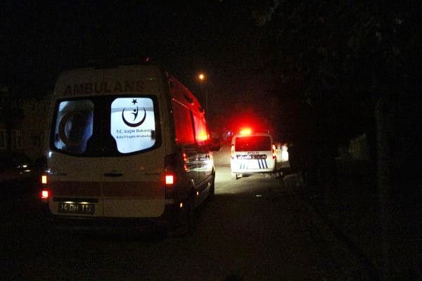 ESKİ SEVGİLİSİNİN EVİNİ BASTI