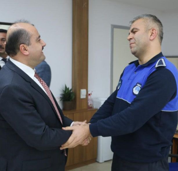 FATİH METİN BELEDİYE ÇALIŞANLARIYLA....