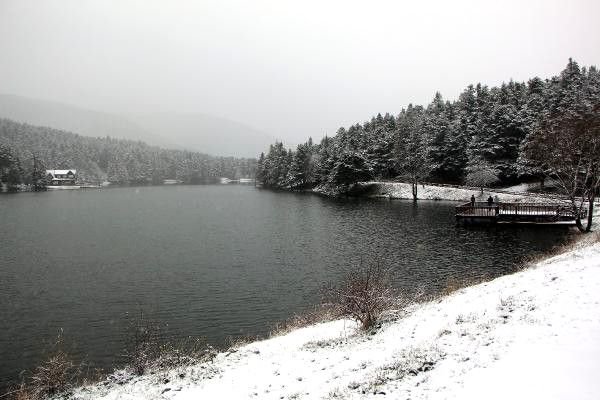 GÖLCÜK BEYAZA BÜRÜNDÜ