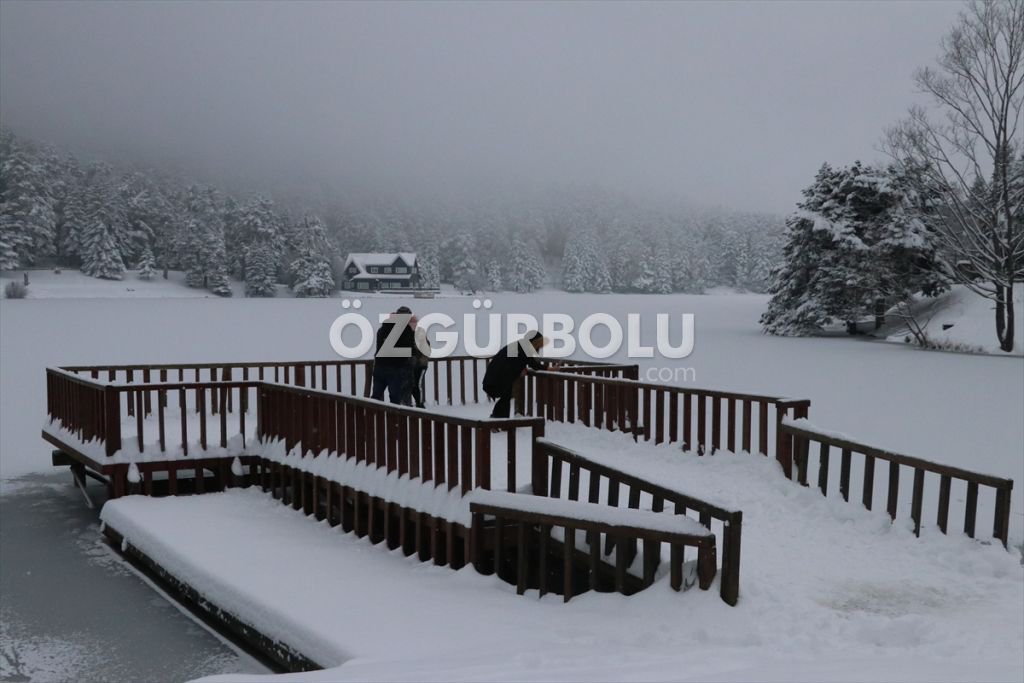 GÖLCÜK GÖLÜ BUZ TUTTU