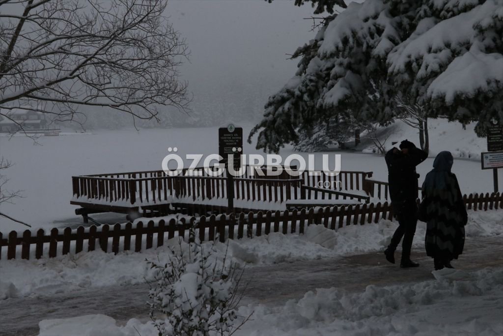 GÖLCÜK GÖLÜ BUZ TUTTU