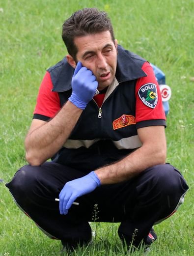 GÖZYAŞLARINI TUTAMADILAR