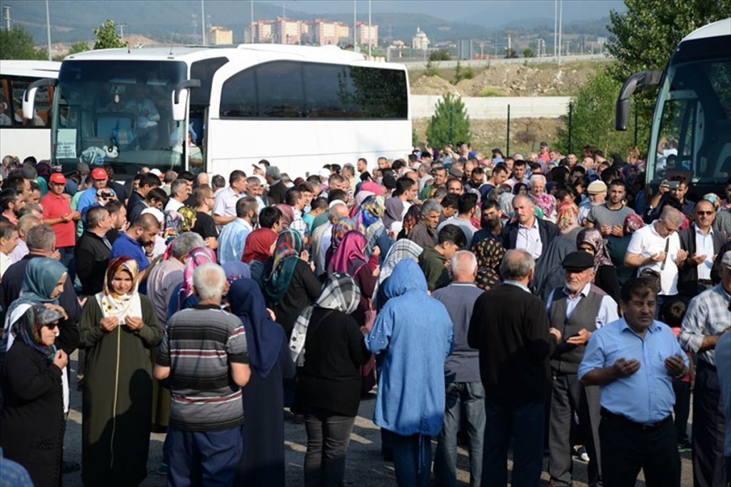 HACI ADAYLARI YOLA ÇIKTI