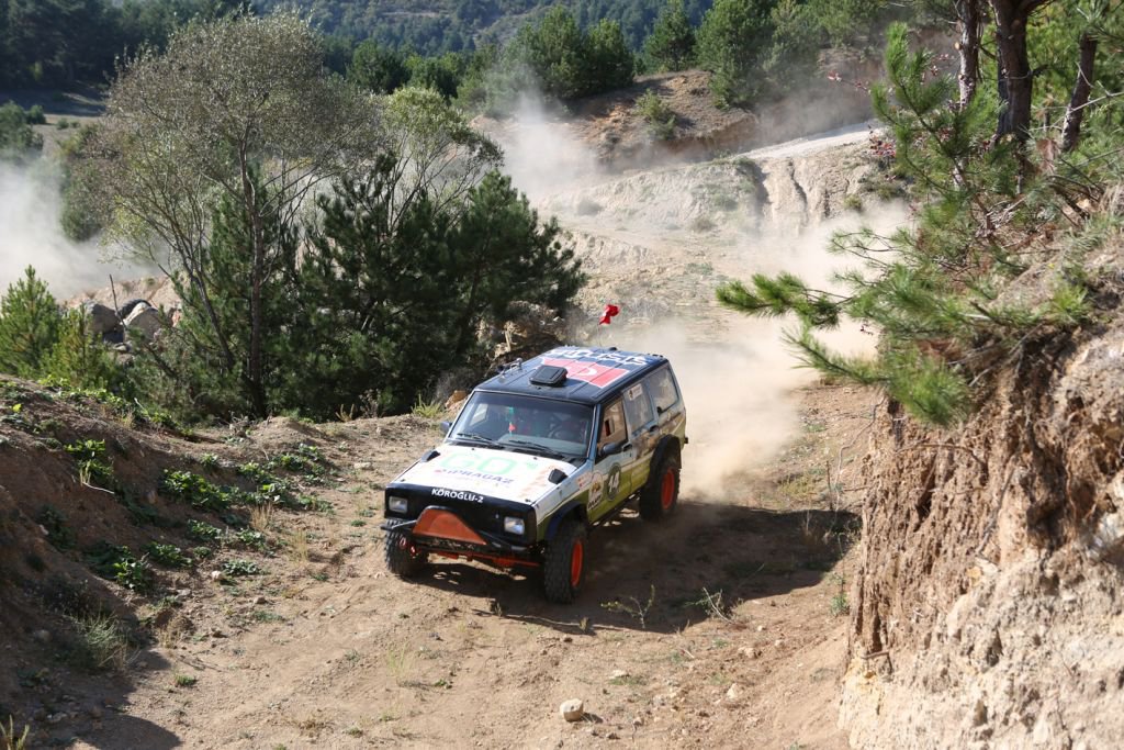 HAFTA SONU OFF-ROAD ŞOV VAR