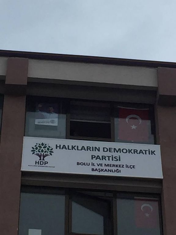 HDP İL BAŞKANLIĞI AÇILDI