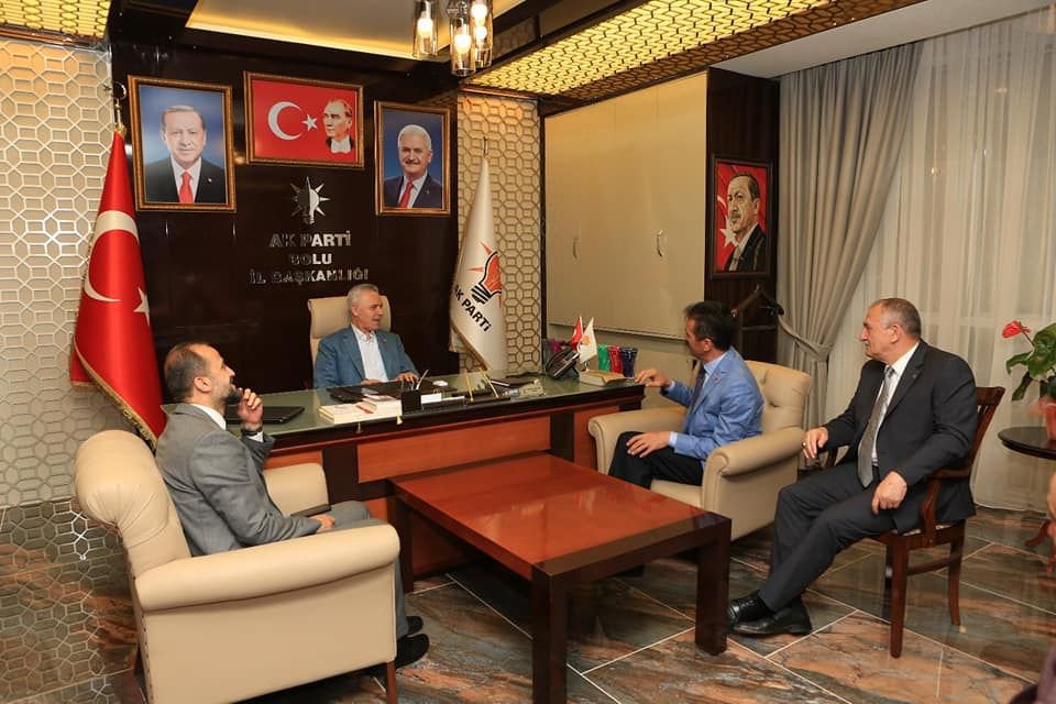 İFTAR YEMEĞİNDE DİKKAT ÇEKEN DETAY