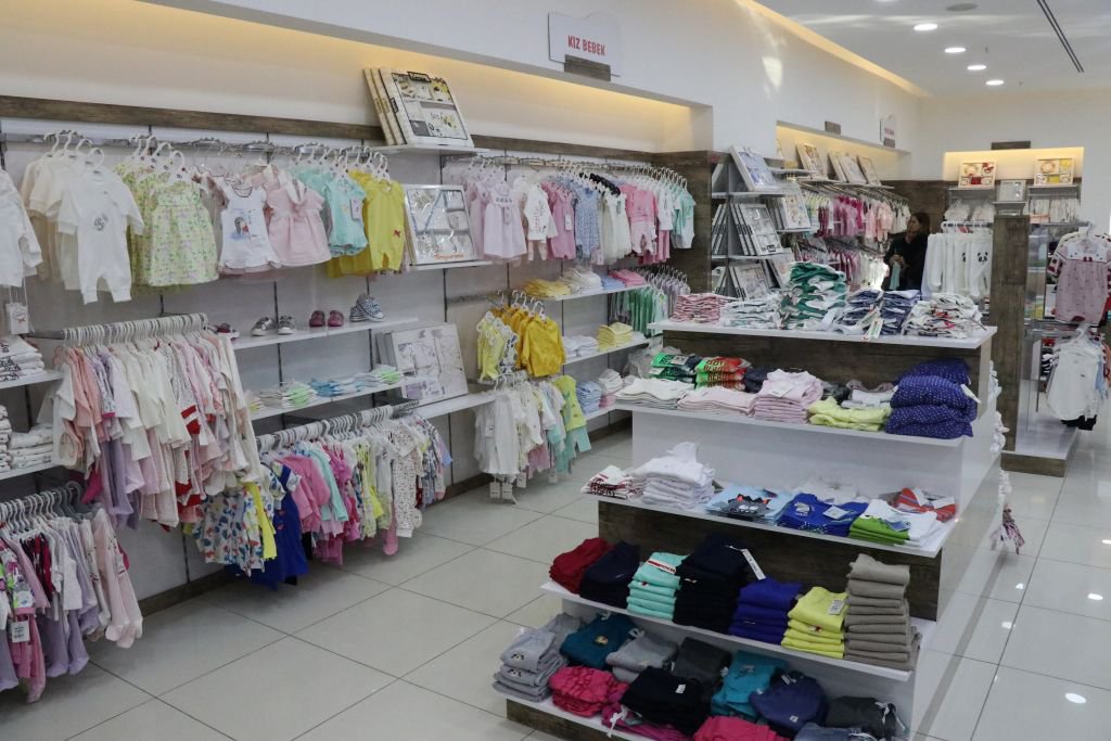 İNŞAAT SEKTÖRÜNDEN BEBEK SEKTÖRÜNE