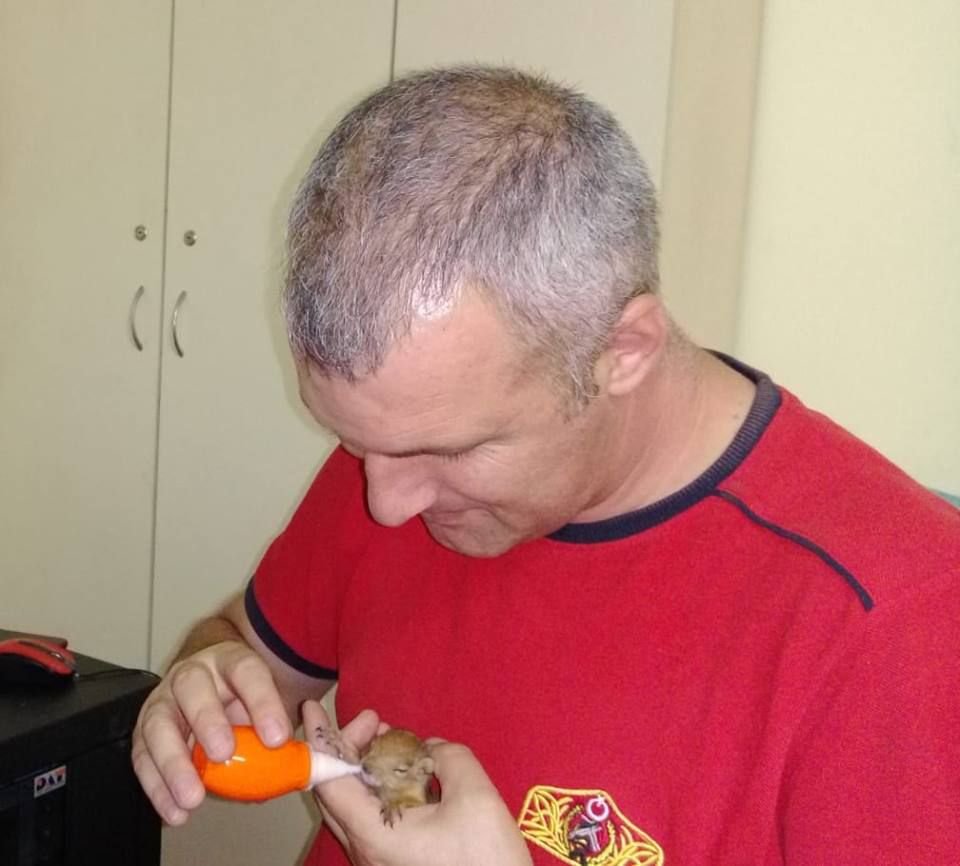 SEVİMLİ YAVRUYA SAHİP ÇIKTILAR