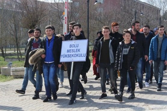 İZZET BABA MEZARINDA ANILDI