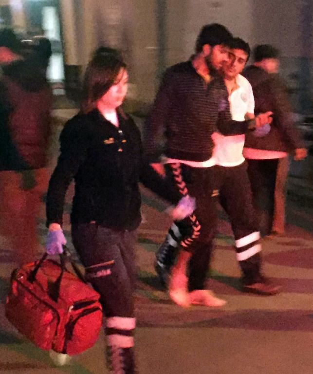 KIZ MESELESİ YÜZÜNDEN CADDE KARIŞTI