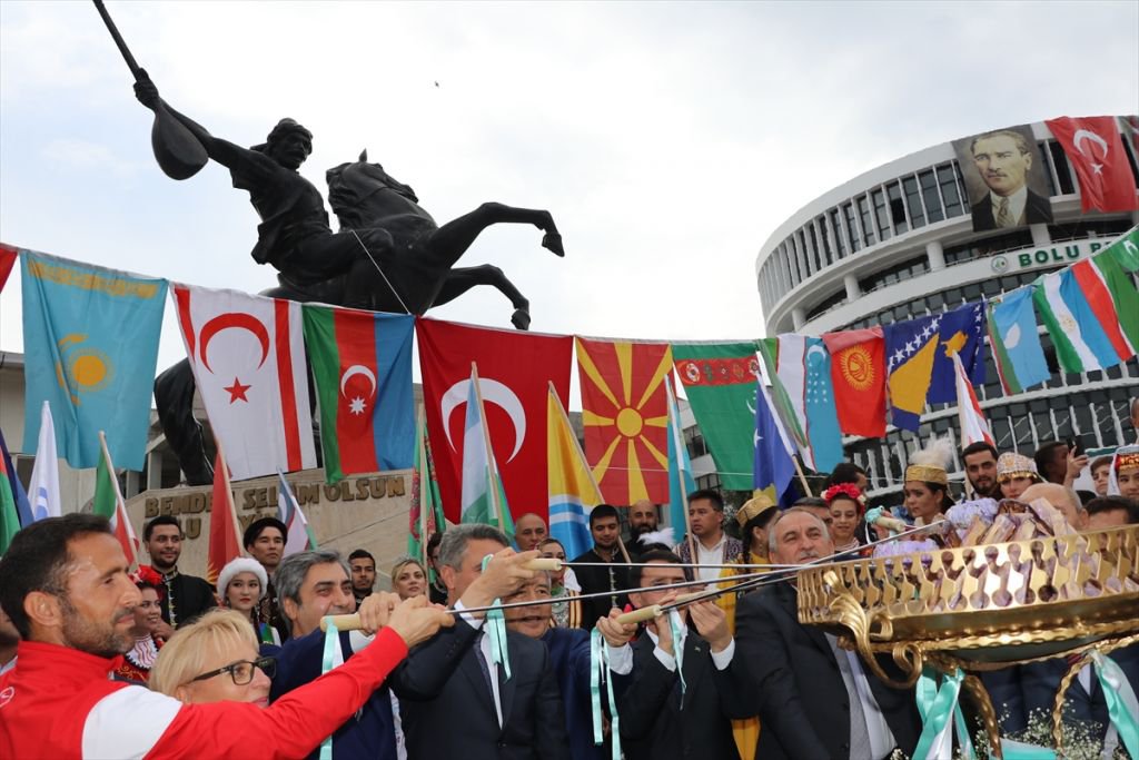 KÖROĞLU FESTİVALİ BAŞLADI