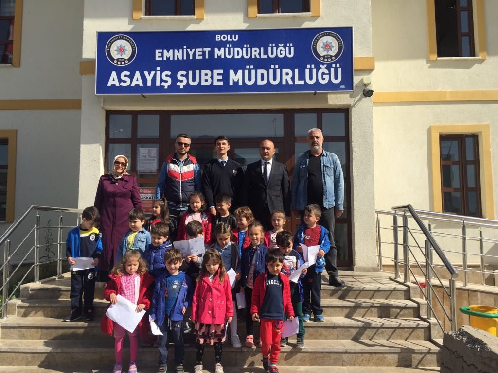 KÜÇÜKLERDEN ANLAMLI ZİYARET