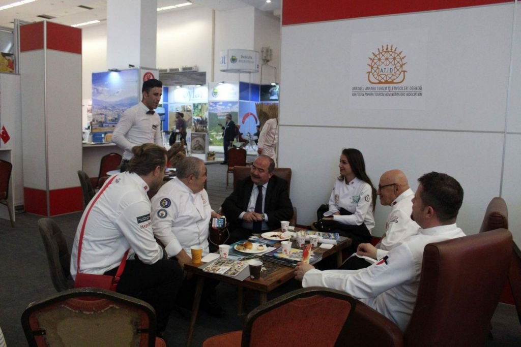 MENGEN, GASTRONOMİ ZİRVESİNDE FARKINI KONUŞTURDU