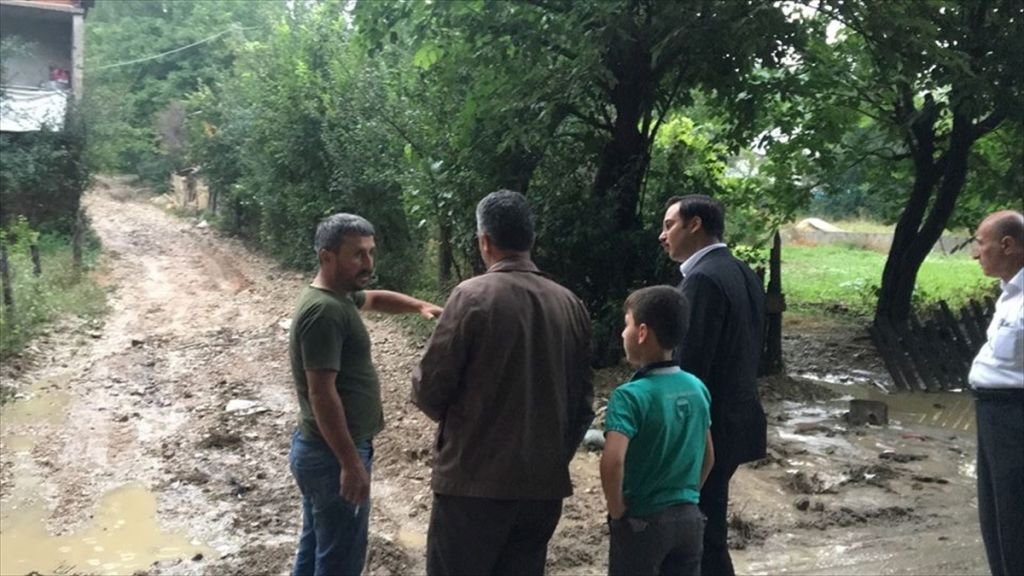 MUDURNU SELE TESLİM OLDU