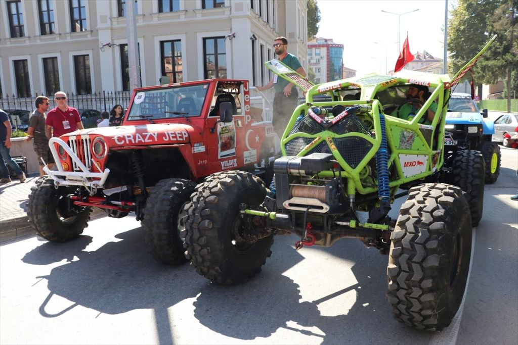 OFF-ROAD YARIŞLARI START ALDI