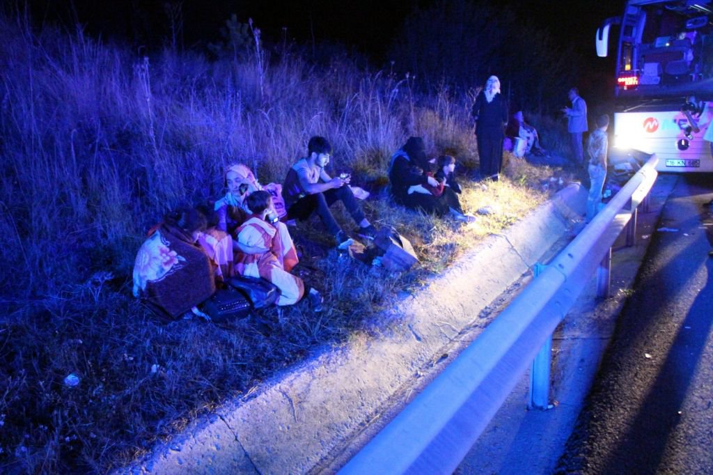 TEM OTOYOLU'NDA FECİ KAZA