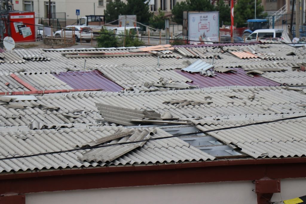 PAZAR ALANINDA HORTUM FELAKETİ