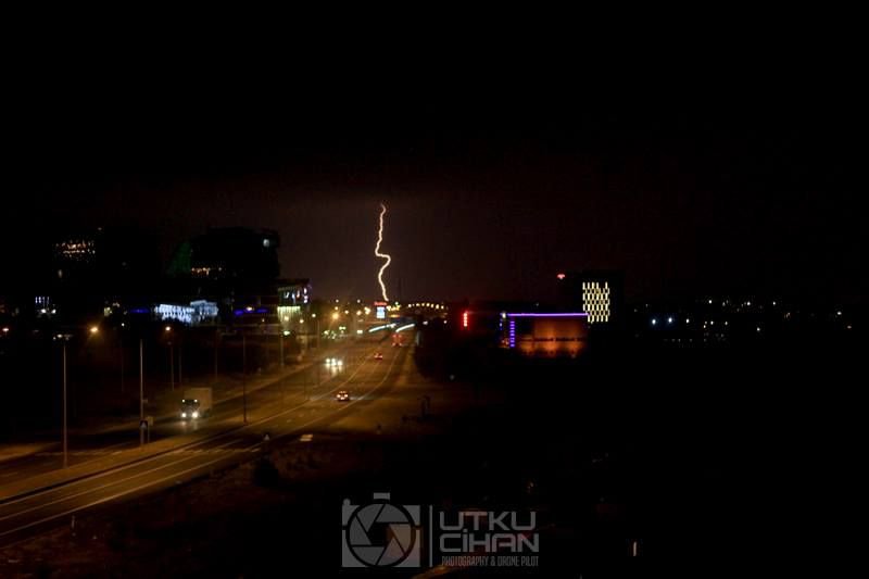 ŞİMŞEKLERİN MUHTEŞEM DANSI