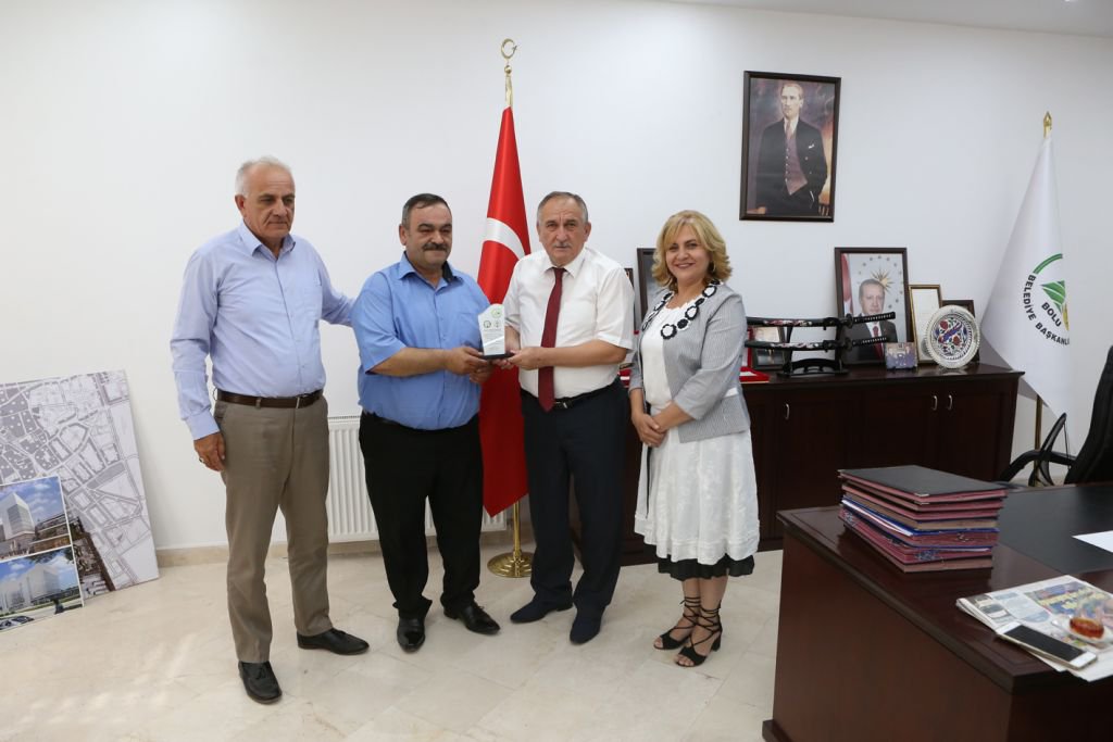 SONUNA KADAR HAK ETTİĞİ ÖDÜLÜ ALDI