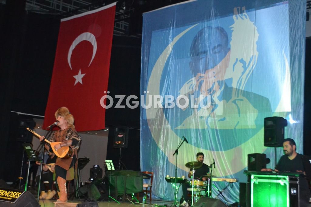 ÜLKÜCÜLERİN BİRLİK GECESİ