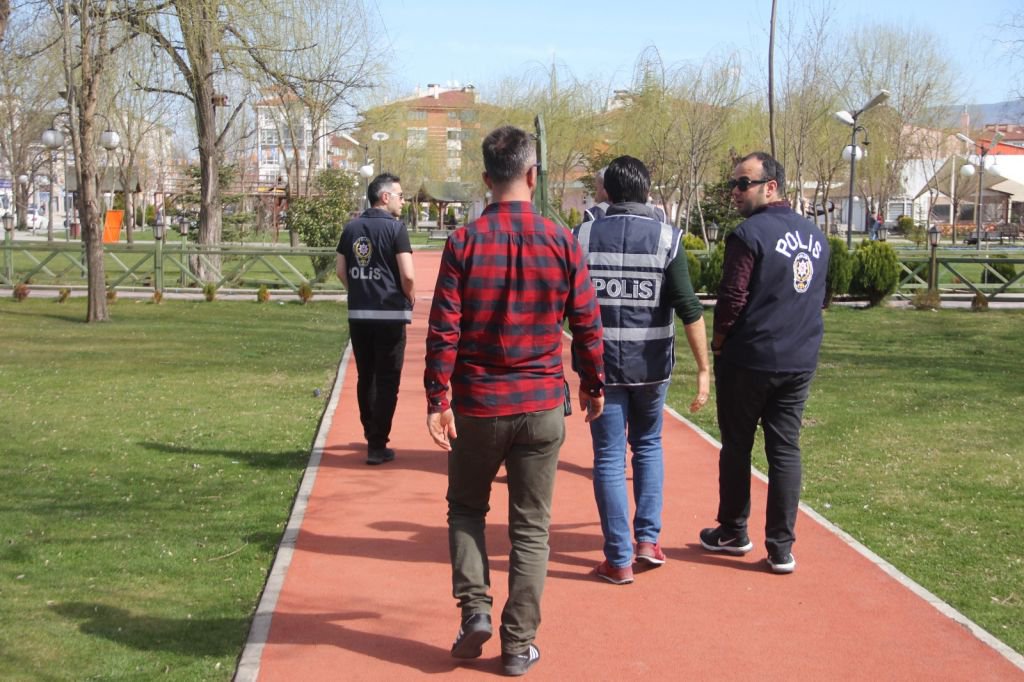 VELİLERİN İÇİNİ RAHATLATAN UYGULAMA