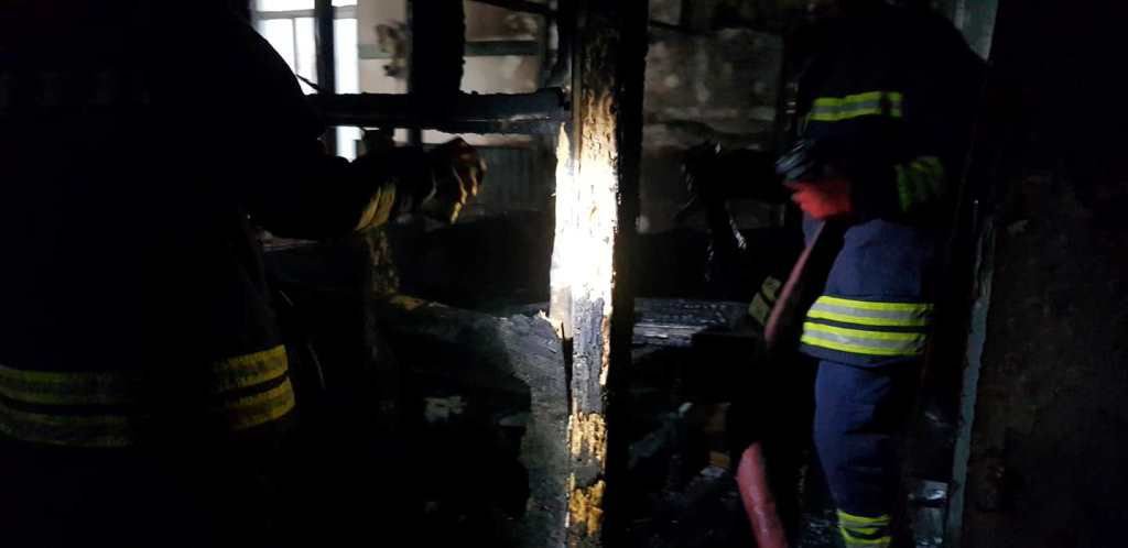 YANAN CAMİ BÜYÜK HASAR GÖRDÜ