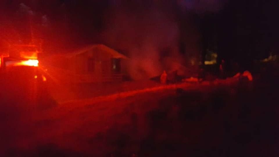 YAYLA EVİ ALEV ALEV YANDI