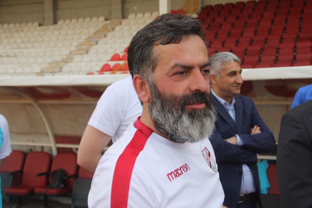 YEŞİL SAHALARDA BİR ARAYA GELDİLER