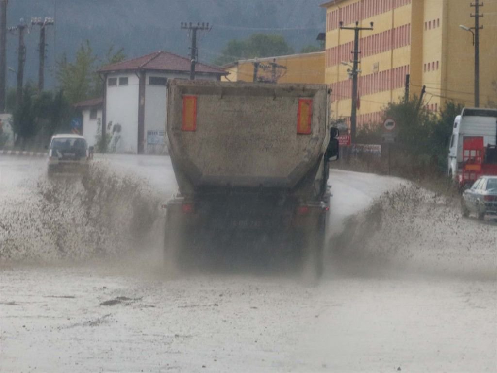 YİNE SELE TESLİM OLDULAR