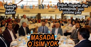 İFTAR YEMEĞİNDE DİKKAT ÇEKEN DETAY