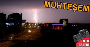 ŞİMŞEKLERİN MUHTEŞEM DANSI