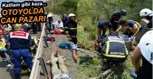 SURİYELİLERİ TAŞIYAN KAMYON DEVRİLDİ