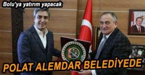 ÜNLÜ OYUNCUDAN BELEDİYEYE ZİYARET