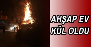 YANGIN EVİ YOK ETTİ
