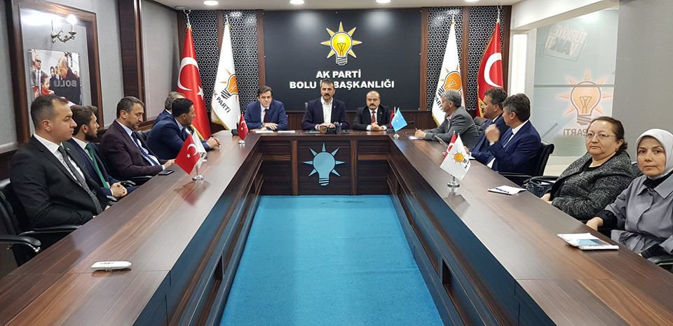 AK PARTİ'DE FATİH METİN'Lİ TOPLANTI....