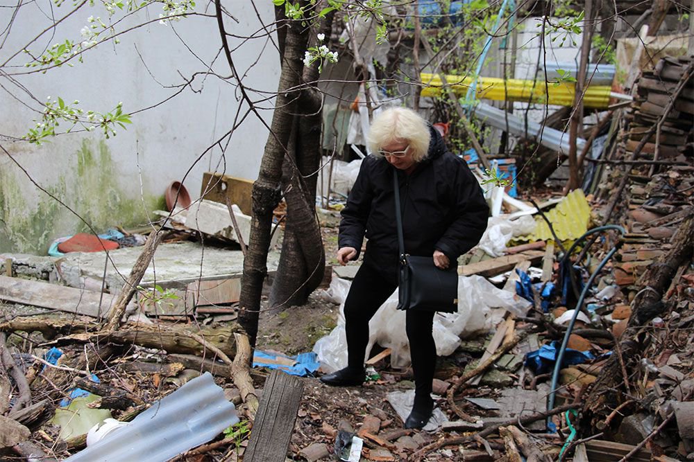 AKIL ALMAZ VAHŞET...