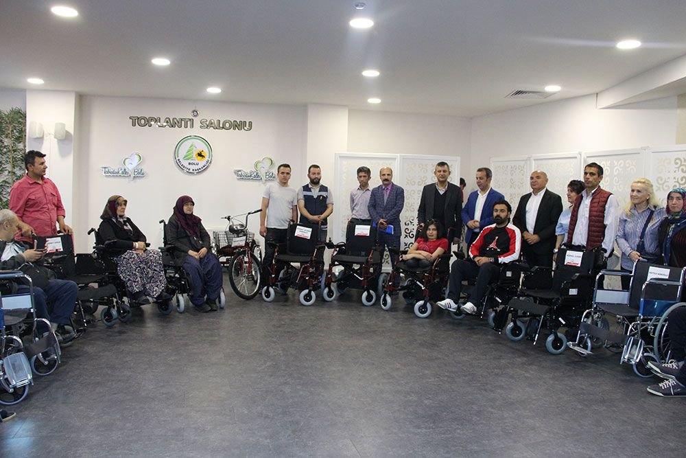 “AMACIMIZ ENGELLİ KARDEŞLERİMİZİ RAHAT ETTİRMEK”