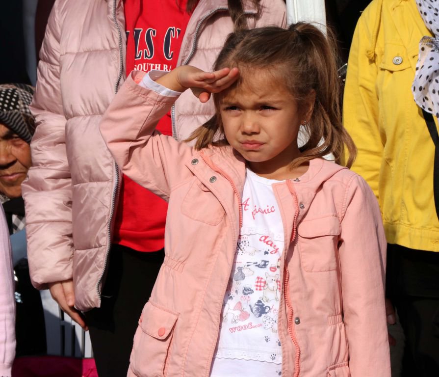 ASKERLERİMİZE SELAM OLSUN....