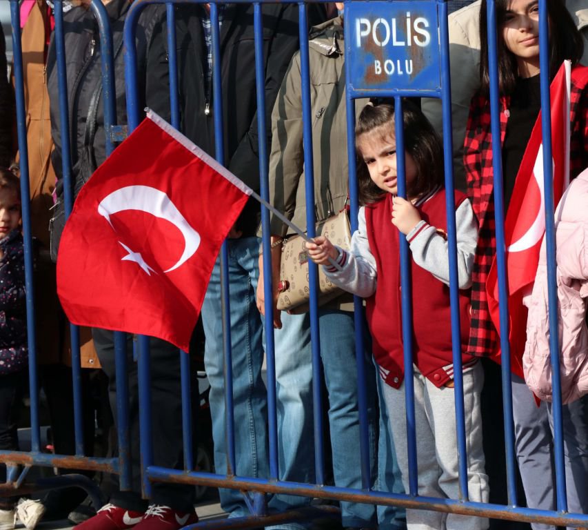 ASKERLERİMİZE SELAM OLSUN....