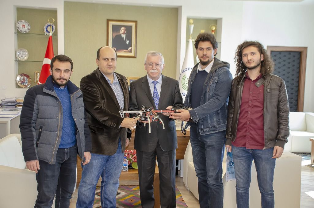 BAİBÜ ÖĞRENCİLERİ 'İHA' YARIŞMASINA KATILACAK