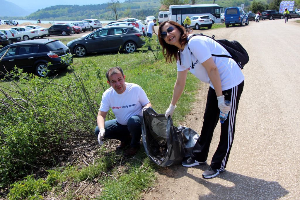 BAŞKAN ÖZCAN ÖRNEK OLDU