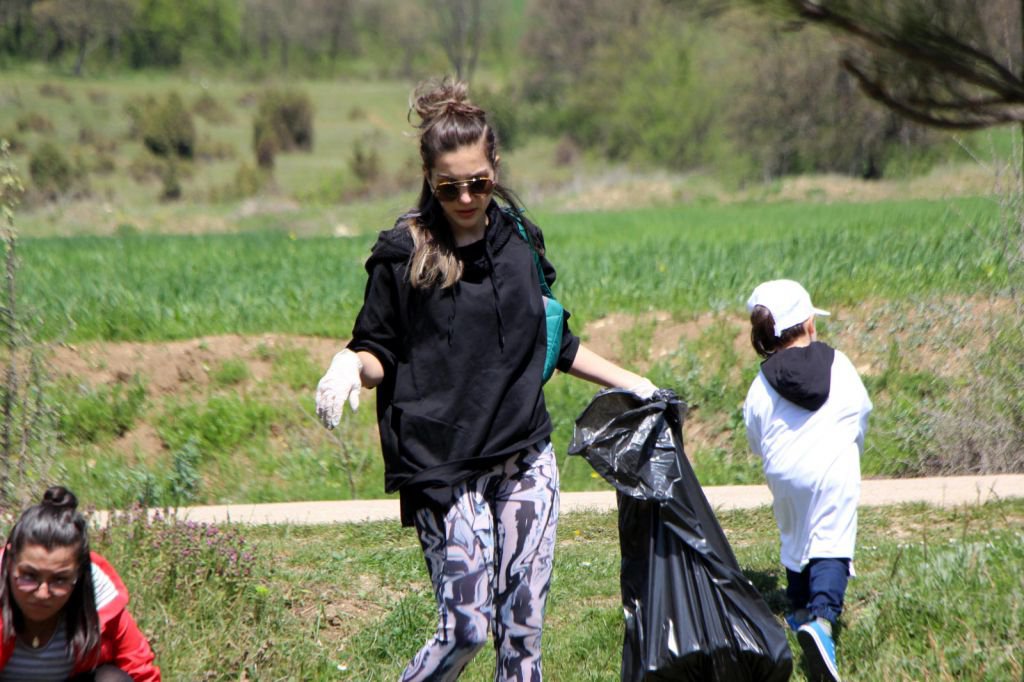 BAŞKAN ÖZCAN ÖRNEK OLDU