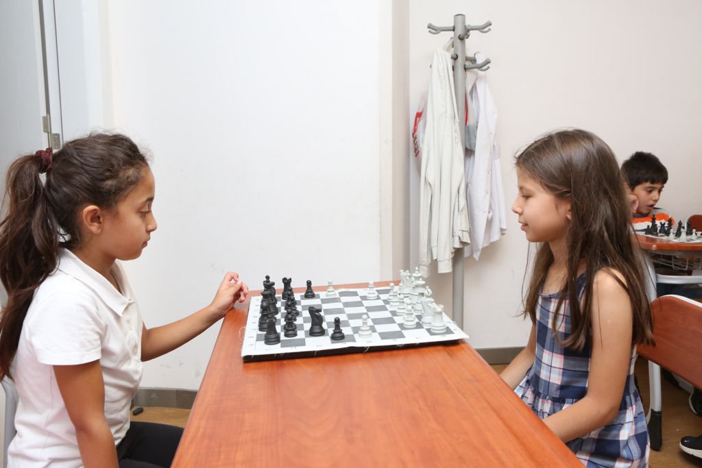 BELEDİYEDEN ÜCRETSİZ SATRANÇ KURSU